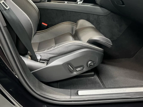 Volvo XC60 XC60 BLACK EDITION PLUS, T6 EAWD