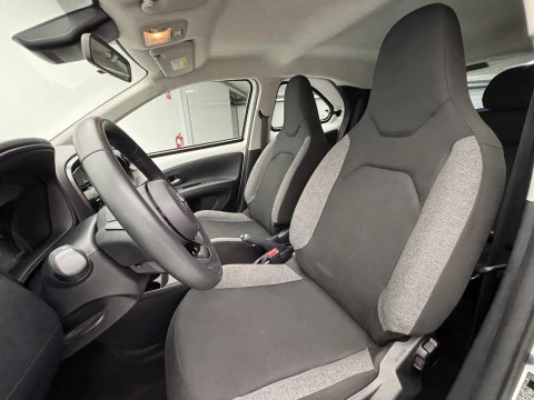 Toyota Aygo X Cross 1.0 VVT-I 72CV Play