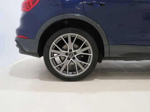 Audi Q3 Black line 35 TDI 110 kW (150 CV) S tronic