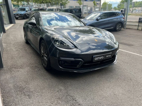 Porsche Panamera 4 E-Hybrid