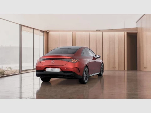 Mercedes-Benz CLA  180 con tecnologia hibrida