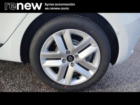 Renault Clio Evolution full hybrid E-Tech 145 (103Kw)