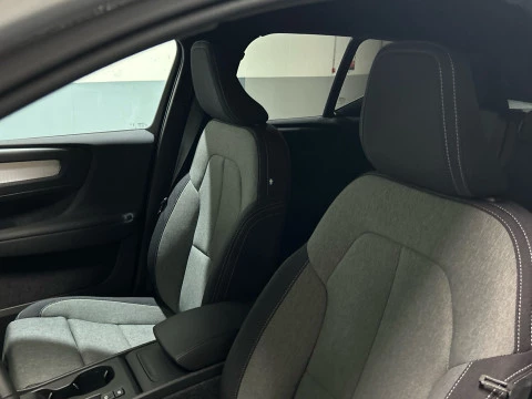 Volvo XC40 2.0 B3 CORE AUTO 163 5P