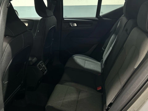 Volvo XC40 2.0 B3 CORE AUTO 163 5P