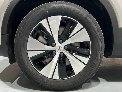 Volvo XC40 2.0 B3 CORE AUTO 163 5P