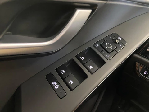 Kia Niro 1.6 GDi HEV 95kW (129CV) Drive