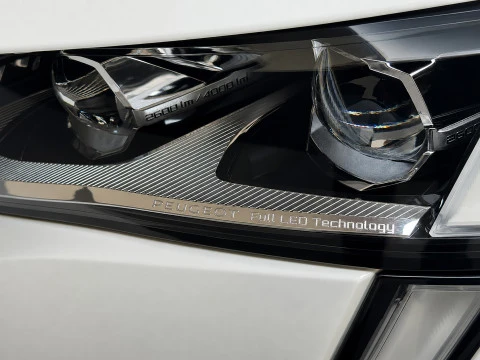 Peugeot 508 5P Business Line BlueHDi 130 EAT8
