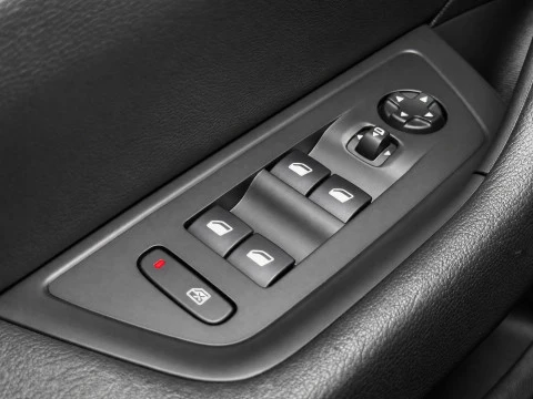 Peugeot 508 5P Business Line BlueHDi 130 EAT8