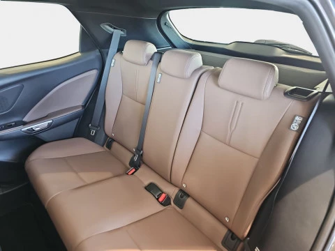 Lexus LBX 1.5 136cv HEV Elegant+