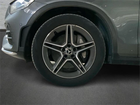 Mercedes-Benz GLC 220 d 4MATIC