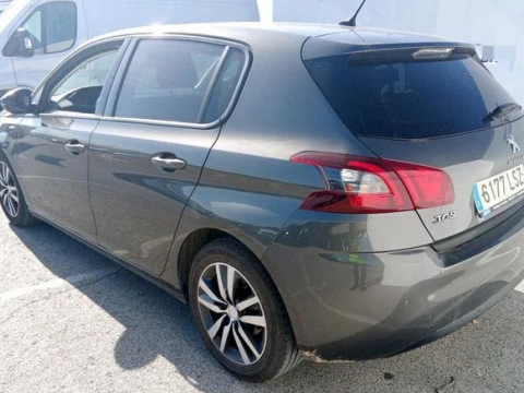 Peugeot 308 5p Style BlueHDi 130 S&S