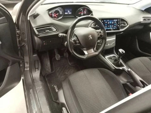 Peugeot 308 5p Style BlueHDi 130 S&S