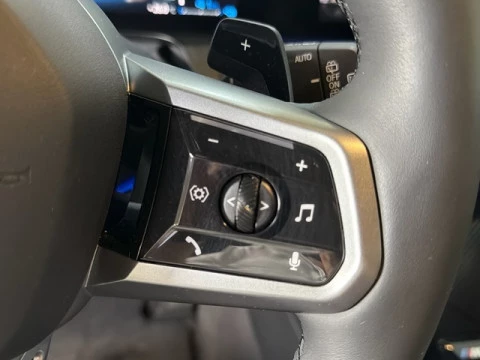 BMW X3 xDrive30e 220 kW (299 CV)