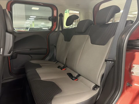 Ford Tourneo Courier 1.0 EcoBoost Titanium 74 kW (100 CV)