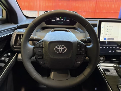 Toyota BZ4X 200E Style 4x2 Auto 150 kW (204 CV)