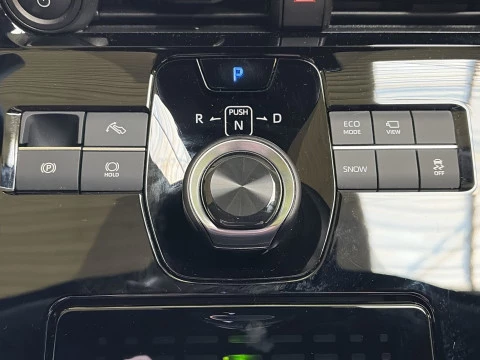 Toyota BZ4X 200E Style 4x2 Auto 150 kW (204 CV)