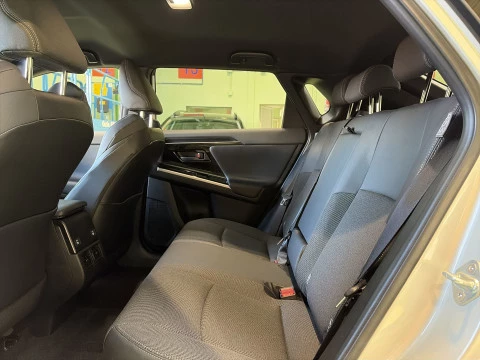 Toyota BZ4X 200E Style 4x2 Auto 150 kW (204 CV)