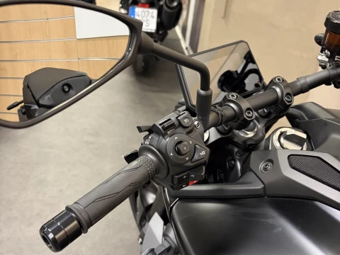 Yamaha MT-09 Y-AMT 35KW