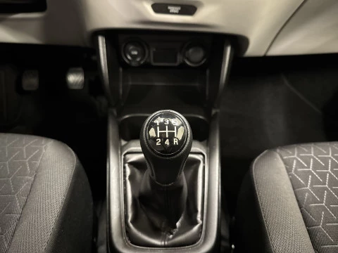 Suzuki Swift 1.2 Mild Hybrid S1 61 kW (83 CV)