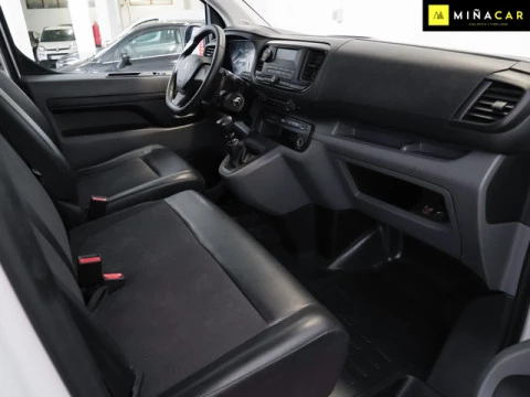 Peugeot Expert Combi BlueHDi 120 S&S Standard 88 kW (120 CV)