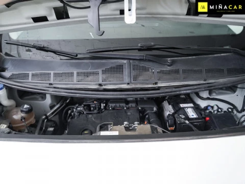 Peugeot Expert Combi BlueHDi 120 S&S Standard 88 kW (120 CV)