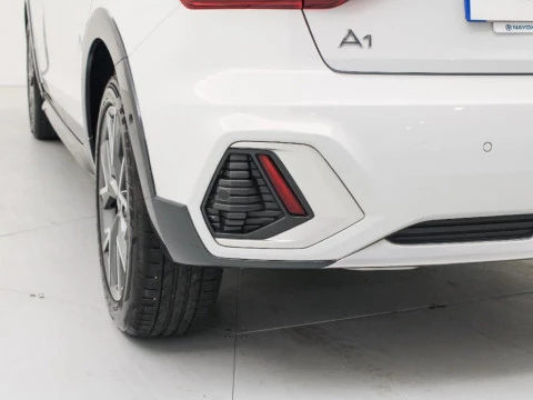 Audi A1 35 TFSI S TRONIC CITYCARVER 150 5P