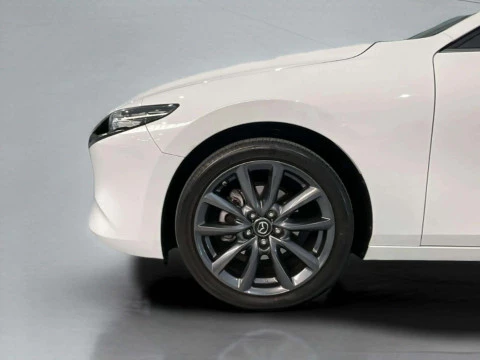 Mazda 3 3 2.5L E-SKY G MHEV 103KW CENTRE-LINE
