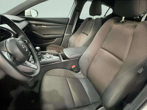 Mazda 3 3 2.5L E-SKY G MHEV 103KW CENTRE-LINE