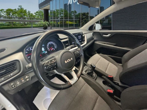 Kia Stonic 1.0 T-GDi 74kW (100CV) MHEV MT Concept