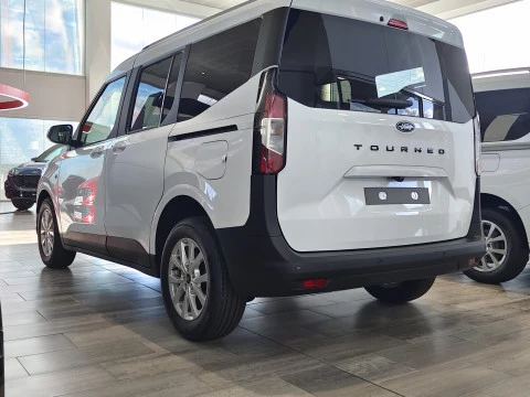 Ford Tourneo Courier 1.0 Ecoboost 92kW (125CV) Titanium