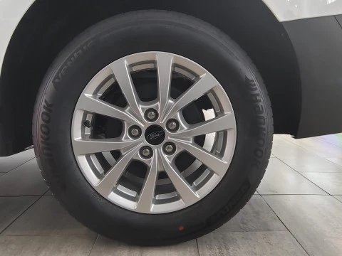 Ford Tourneo Courier 1.0 Ecoboost 92kW (125CV) Titanium