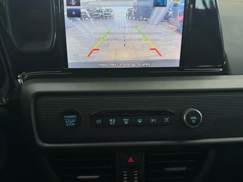 Ford Tourneo Courier 1.0 Ecoboost 92kW (125CV) Titanium