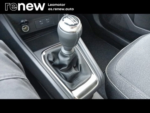Renault Captur   TCe Techno 67kW