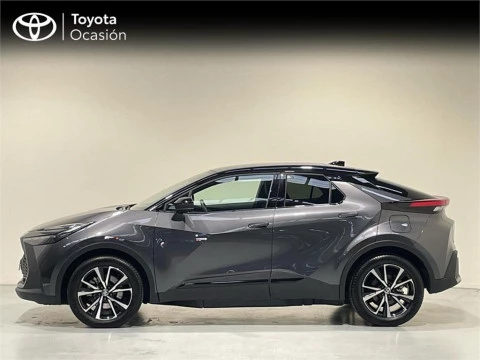 Toyota C-HR Advance Plus + Skyview®