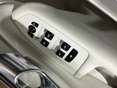 Volvo XC90 2.0 B5 D BUSINESS PLUS 4WD AUTO 235 TECHO 360º HUD