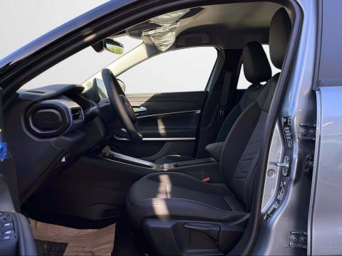 Jeep Avenger BEV 115kW (156CV) Summit