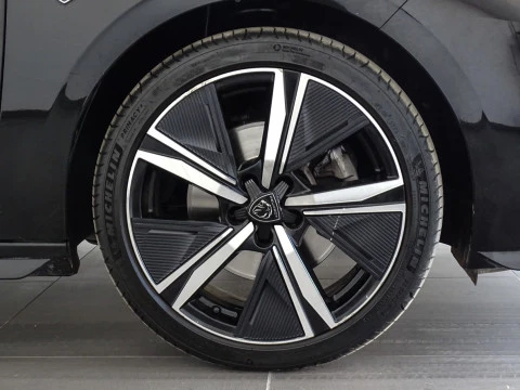 Peugeot 308 5P GT BlueHDi 130 S&S EAT8