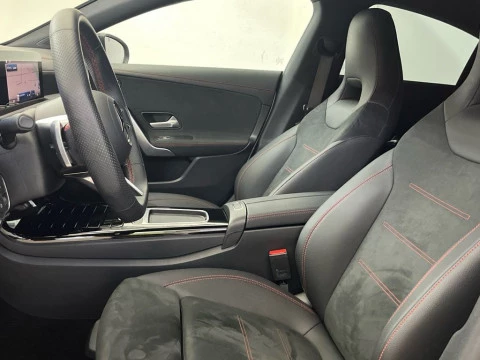 Mercedes-Benz CLA 220 d Coupé