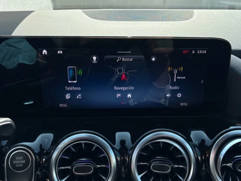 Mercedes-Benz GLA  250 e