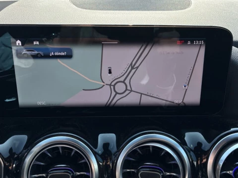 Mercedes-Benz GLA  250 e