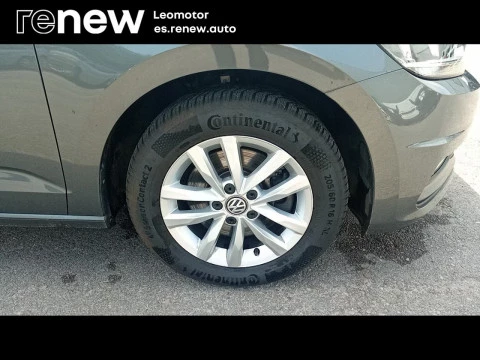 Volkswagen Touran   1.0 TSI Edition 85kW