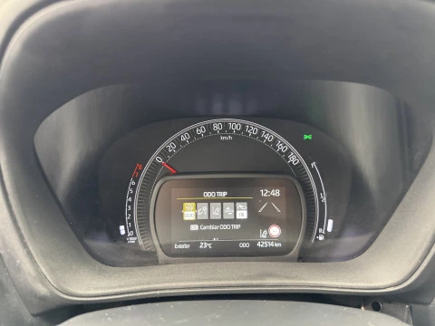 Toyota Aygo X Cross 1.0 VVT-I 72CV Play