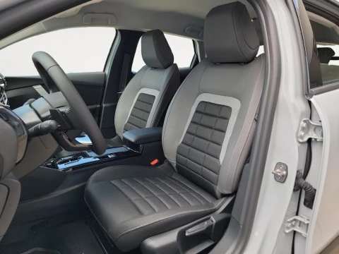 Citroën C4 Hybrid 145 ë-DCS6 Plus