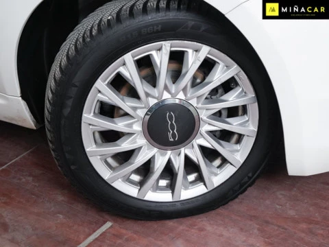 Fiat 500 Dolcevita 1.0 Hybrid 51KW 70 CV