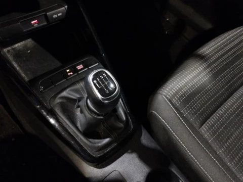 Kia Stonic 1.0 T-GDi 88kW (120CV) MHEV iMT Drive