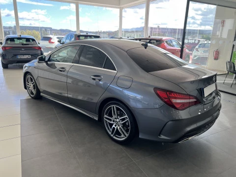 Mercedes-Benz Clase CLA 1.6 CLA 200 4P