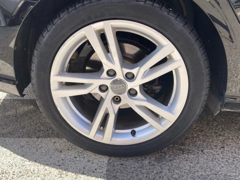 Audi A3 AUDI  Sedan 2.0TDI S tronic 110kW