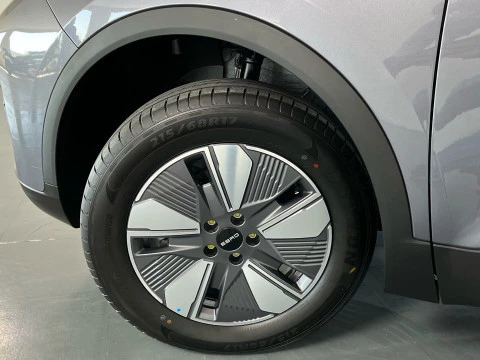 EBRO S400 1.5 DHE HEV Premium CVT