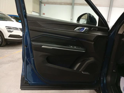 Lynk & Co 01 1.5 PHEV 3.3kW