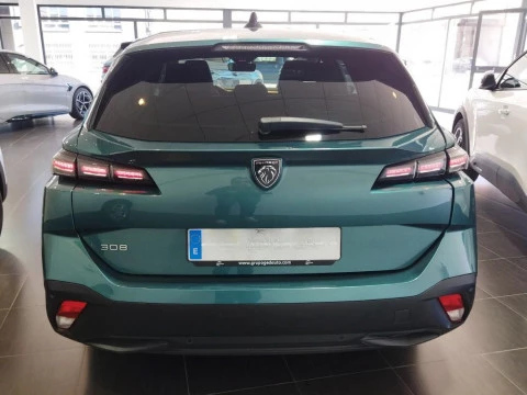 Peugeot 308 FAM. 1.2 GASOLINA 130 ACTIVE PACK SW 5P